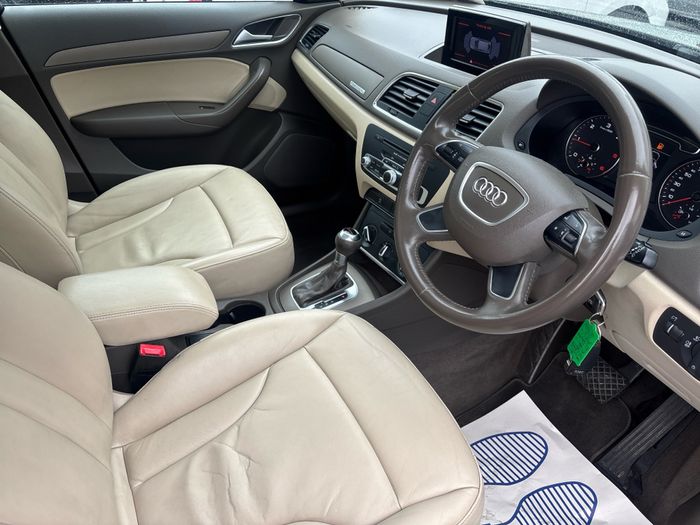 Audi Q3 2014