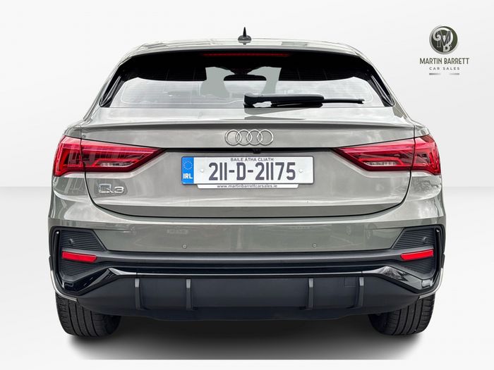 Audi Q3 2021