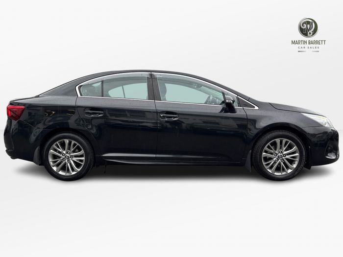 Toyota Avensis 2016