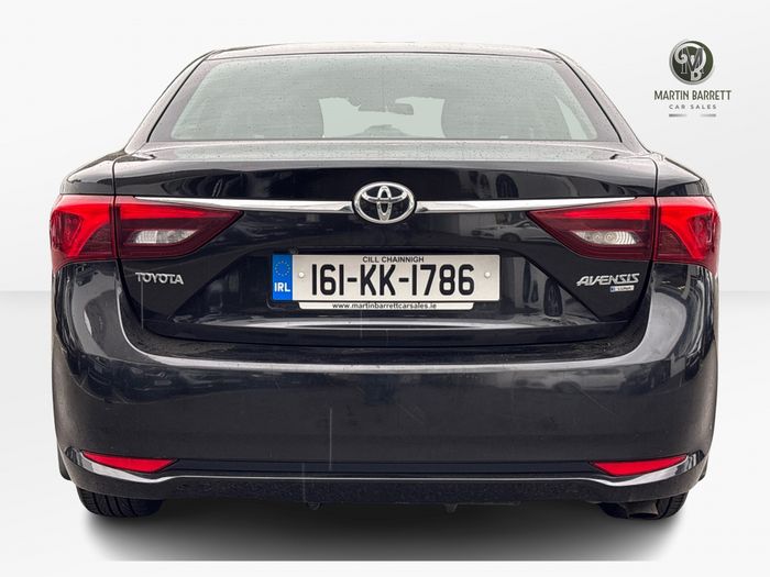 Toyota Avensis 2016