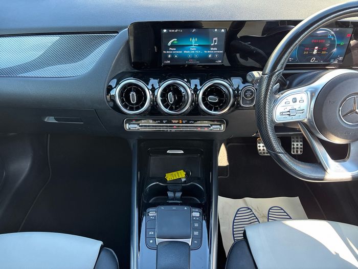Mercedes-Benz GLA Class 2022