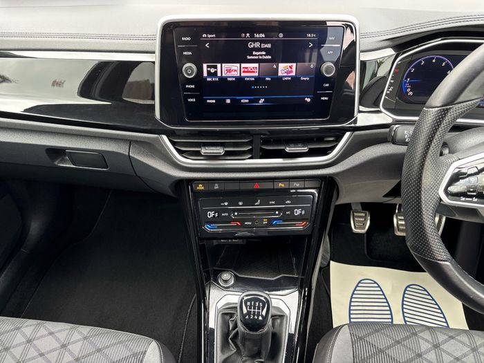 Volkswagen T-Roc 2023