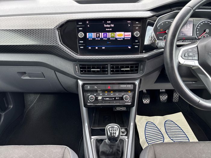 Volkswagen T-Cross 2019
