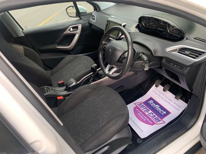 Peugeot 2008 2015