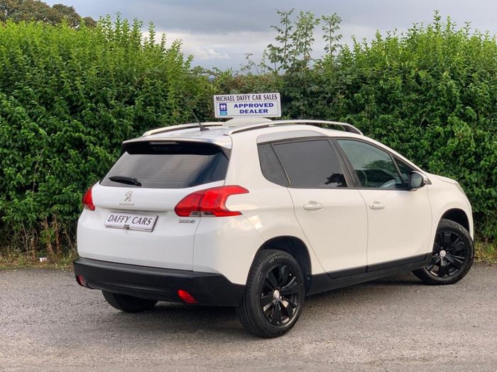 Peugeot 2008 2015