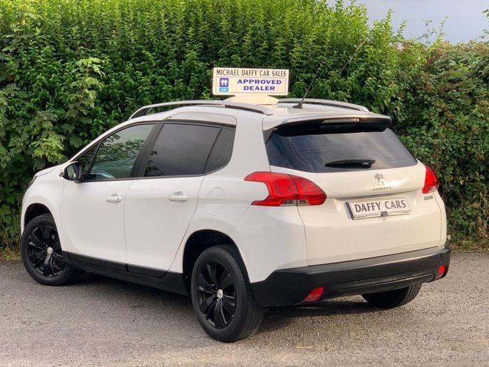 Peugeot 2008 2015