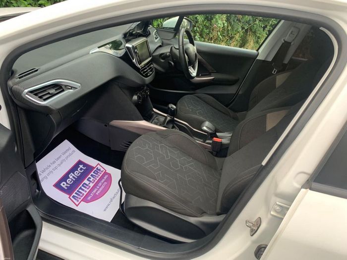 Peugeot 2008 2015
