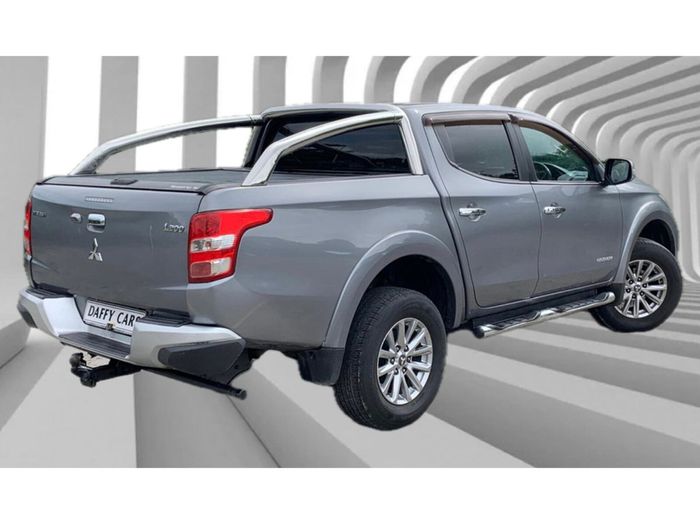 Mitsubishi L 200 2016