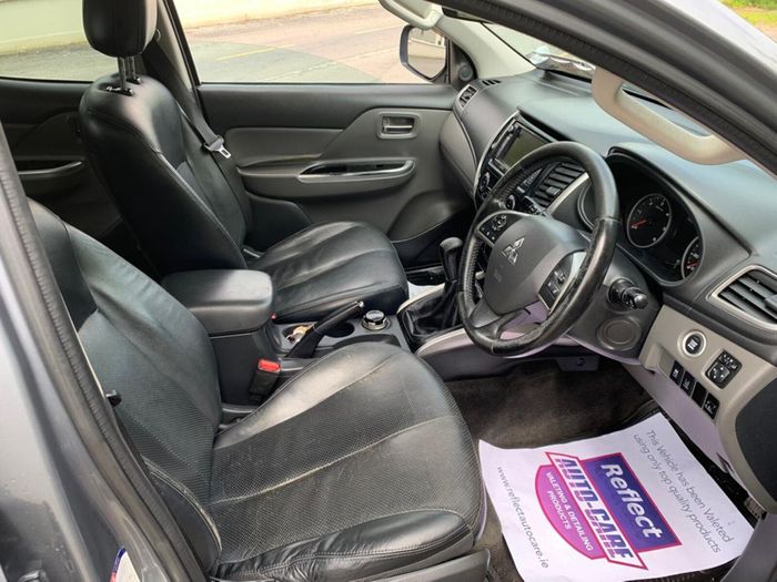 Mitsubishi L 200 2016