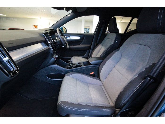 Volvo XC40 2023