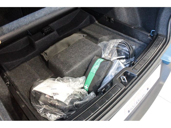 Volvo XC40 2023