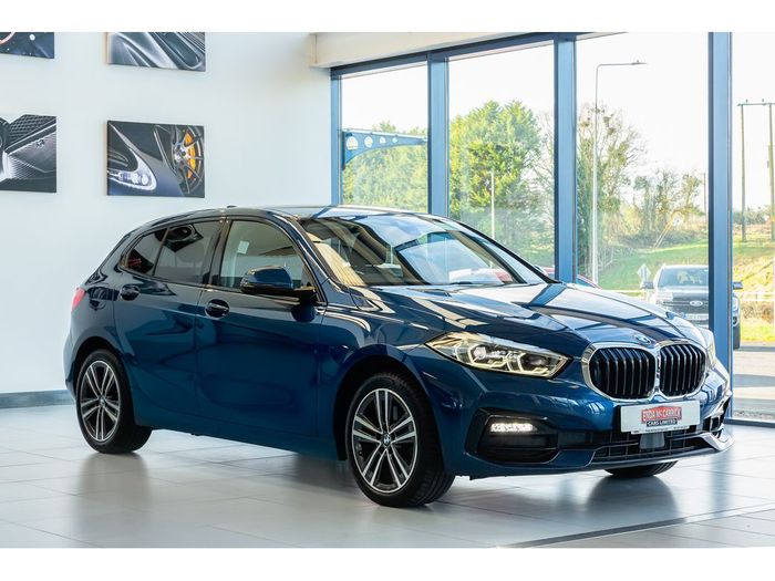 BMW 1 Series 2022