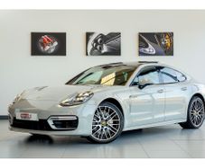 Porsche Panamera 2023