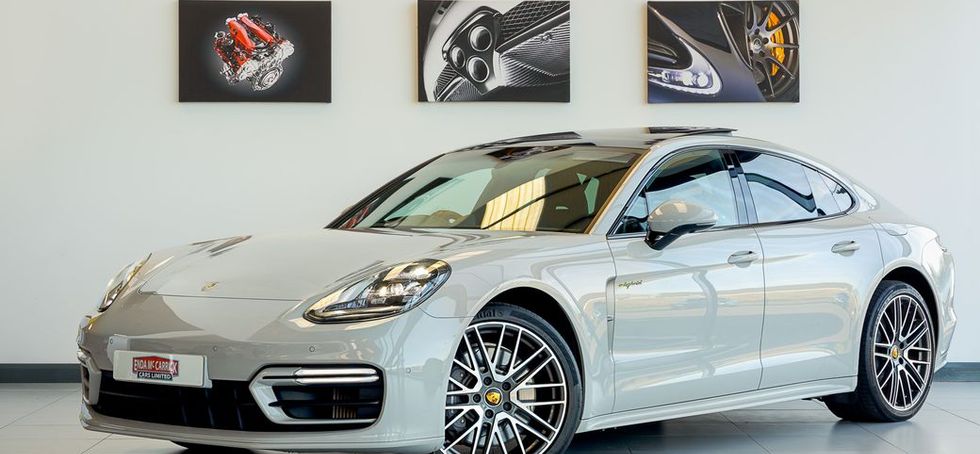 Porsche Panamera 2023