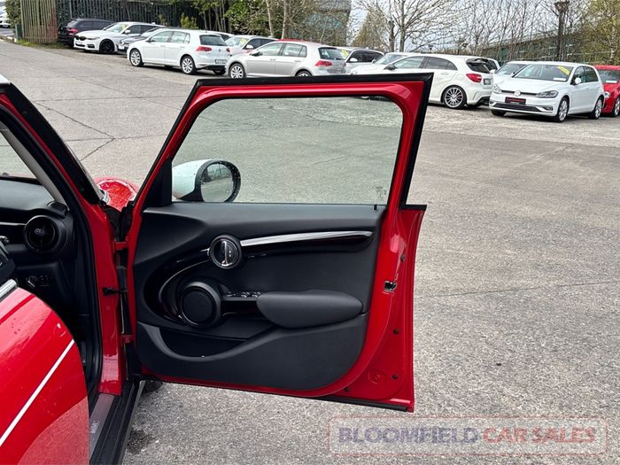 MINI Cooper 2021