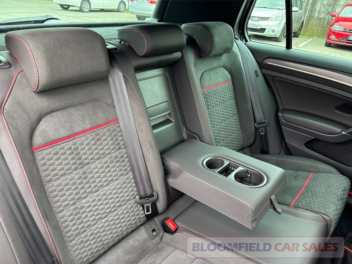 Volkswagen Golf 2020