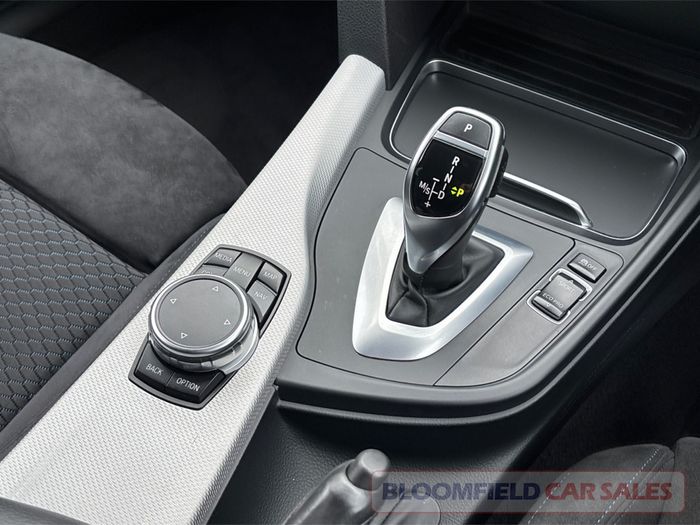 BMW 3 Series 2016