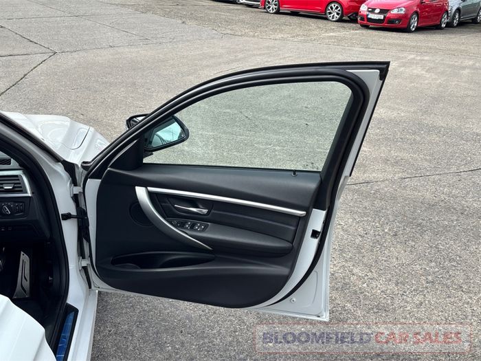 BMW 3 Series 2019
