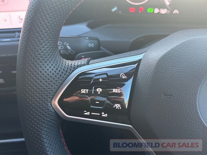 Volkswagen Golf 2022