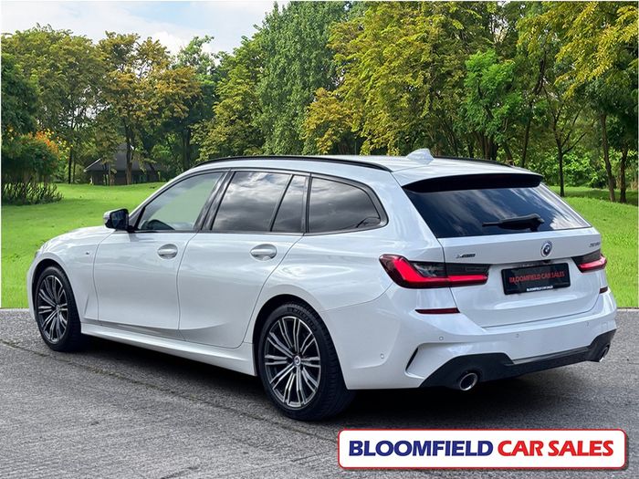 BMW 3 Series 2022