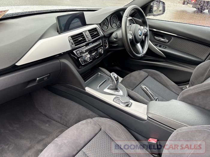 BMW 3 Series 2017