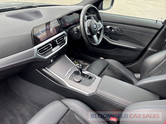 BMW 3 Series 2021