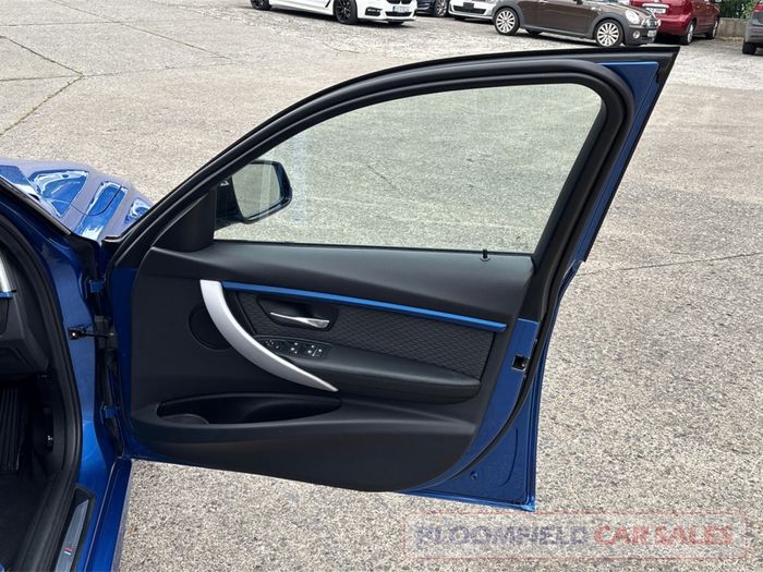 BMW 3 Series 2017