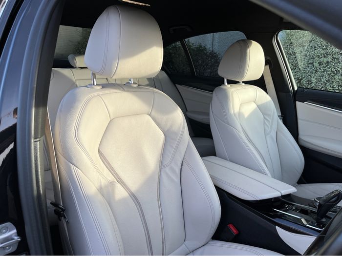 BMW 5 Series 2022
