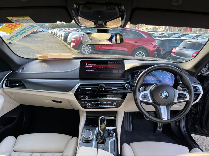 BMW 5 Series 2022