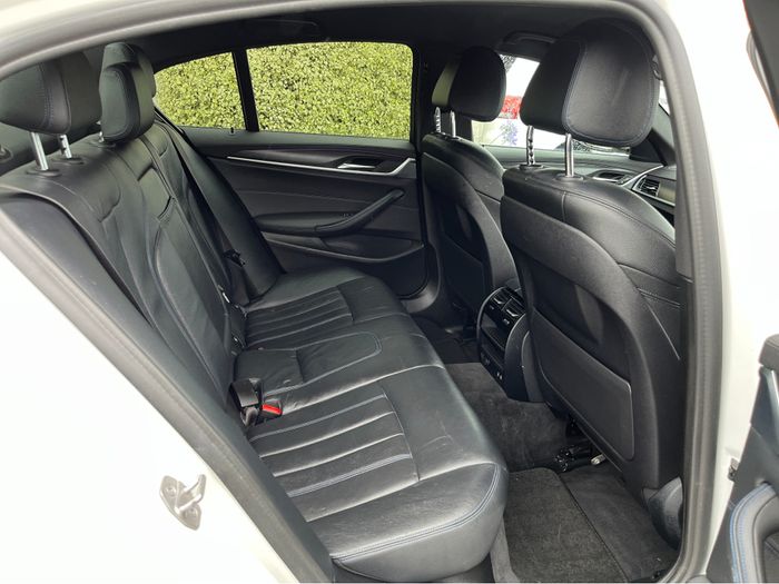BMW 5 Series 2022