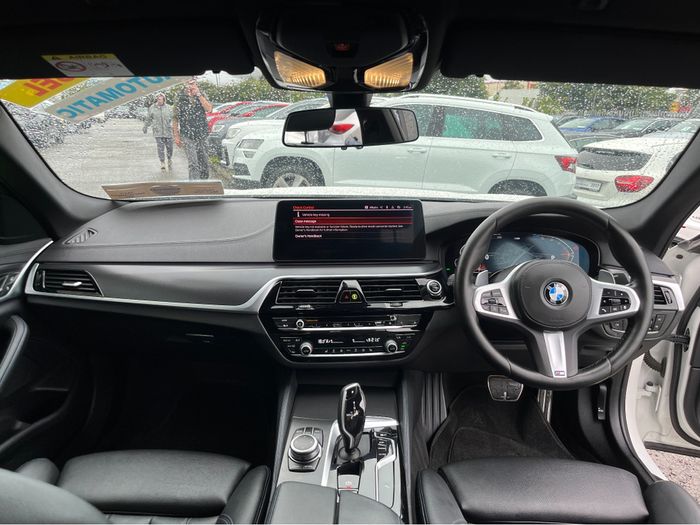 BMW 5 Series 2022