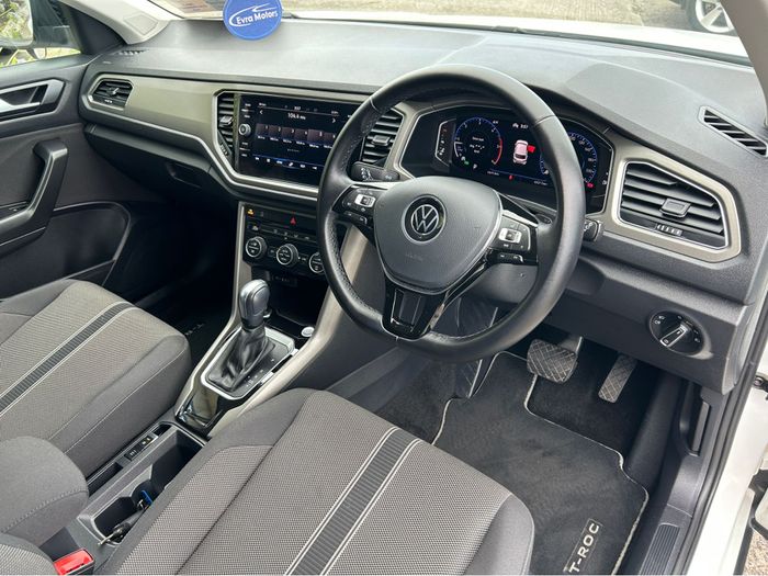 Volkswagen T-Roc 2021