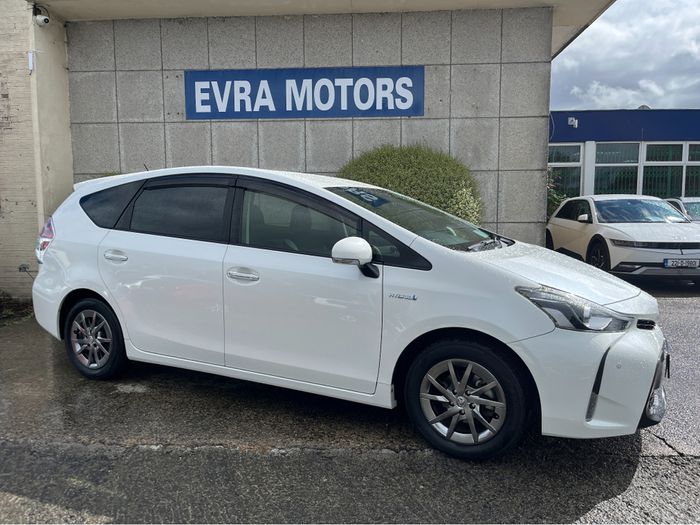 Toyota PRIUS+ 2017