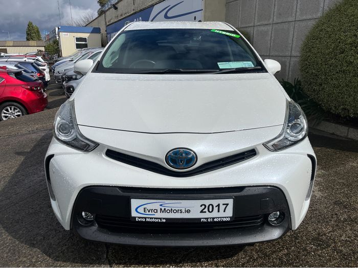 Toyota PRIUS+ 2017