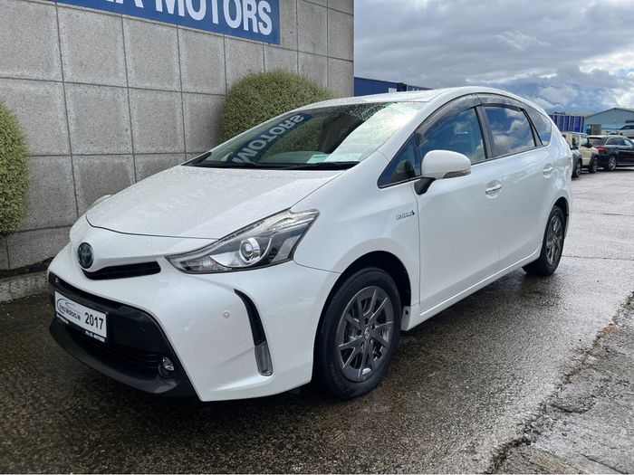 Toyota PRIUS+ 2017