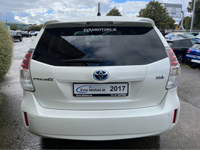 Toyota PRIUS+ 2017