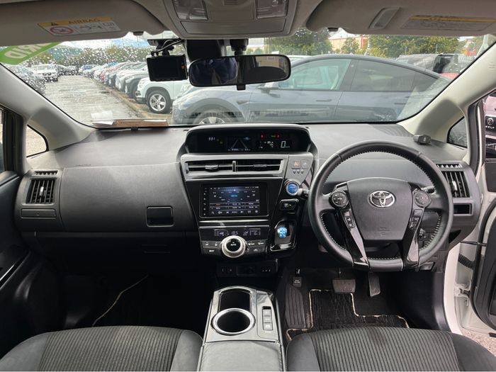 Toyota PRIUS+ 2017