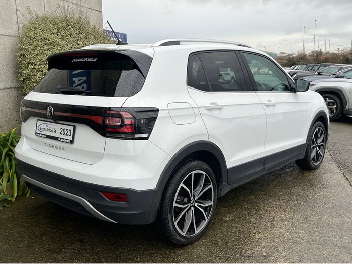Volkswagen T-Cross 2023