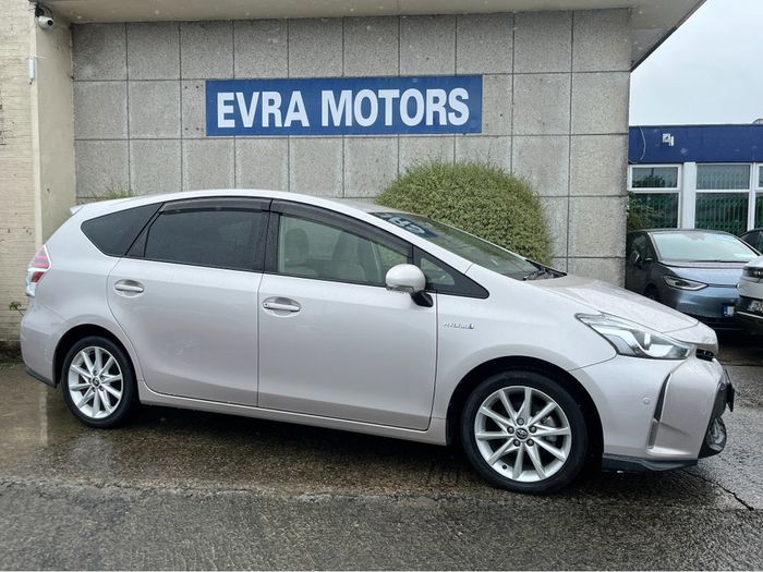 Toyota PRIUS+ 2018