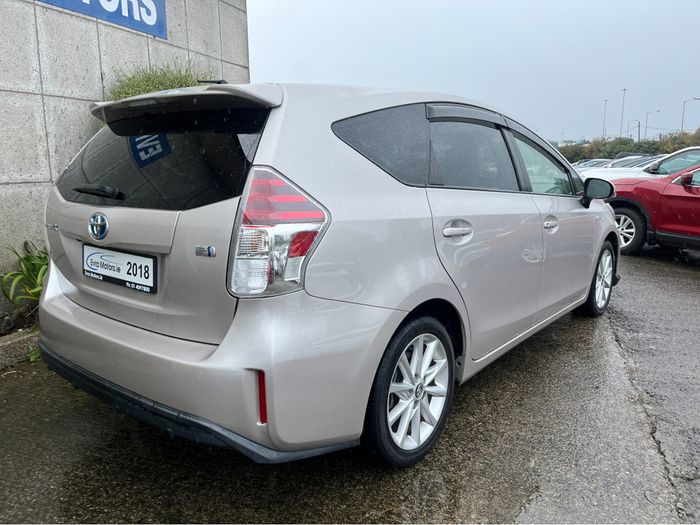 Toyota PRIUS+ 2018