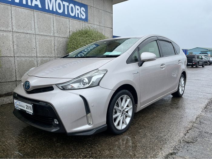 Toyota PRIUS+ 2018