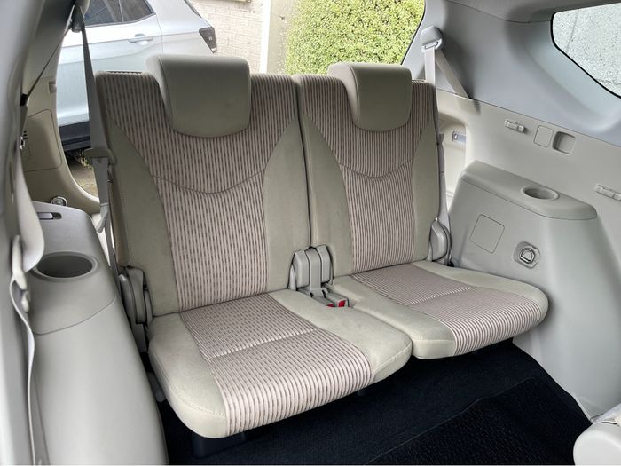 Toyota PRIUS+ 2018
