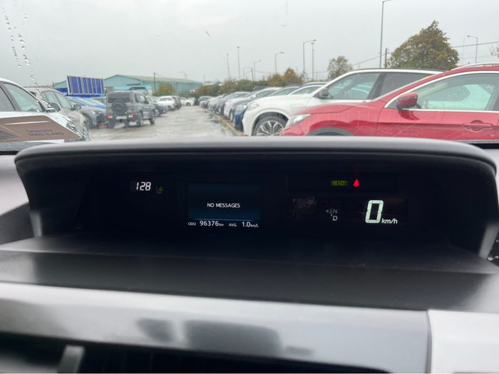 Toyota PRIUS+ 2018