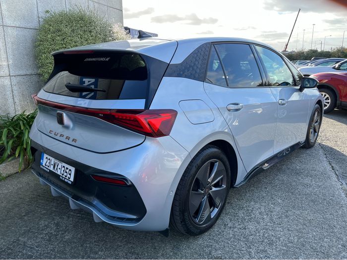 Cupra Born 2023