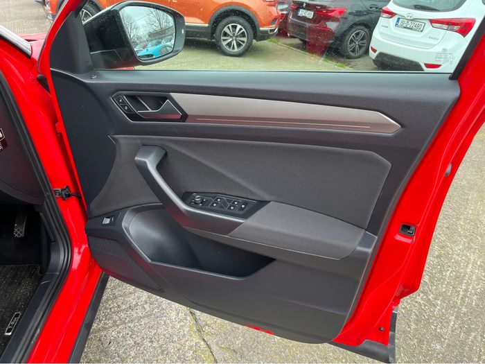 Volkswagen T-Roc 2021