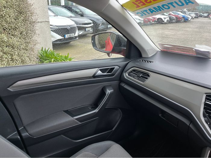 Volkswagen T-Roc 2021