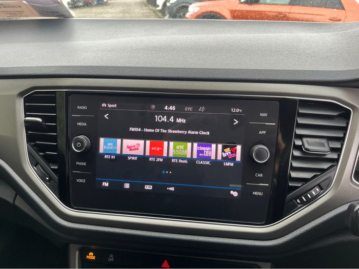 Volkswagen T-Roc 2021