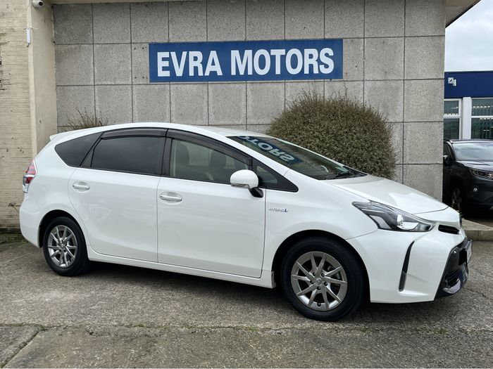 Toyota PRIUS+ 2018
