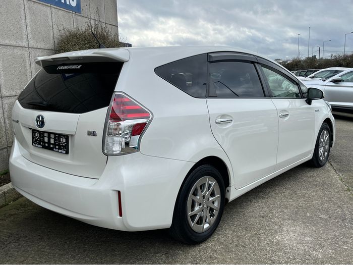 Toyota PRIUS+ 2018