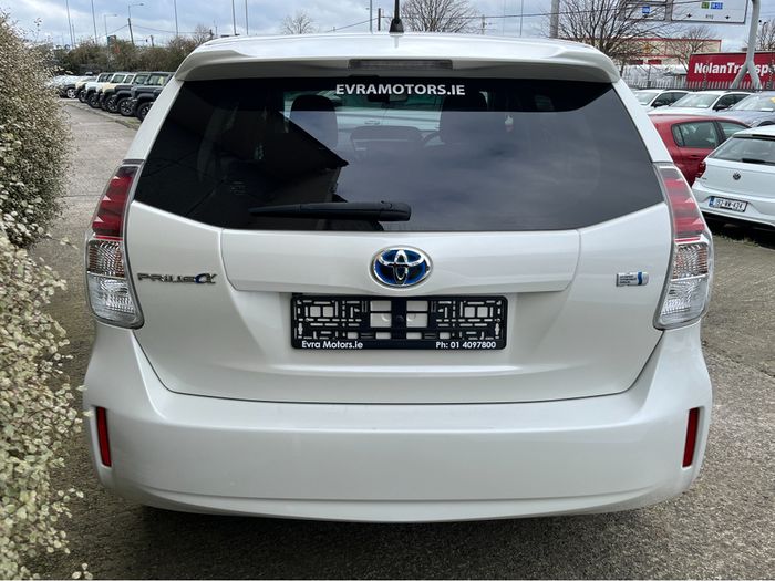 Toyota PRIUS+ 2018